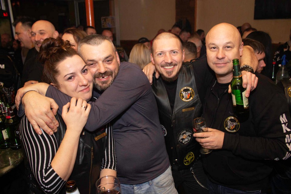 Motoristi partyjali u Balotama uz svirku uživo grupe Lucky day