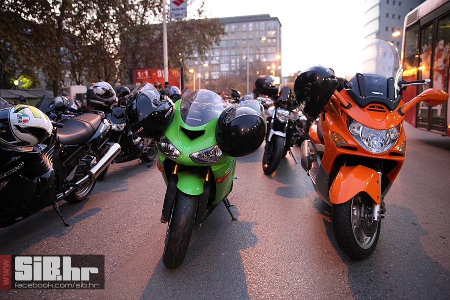 karavana_2012_01 karavana_2012_01