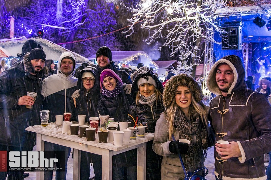 Setnja_snijeg_Advent_SiB_hr-028