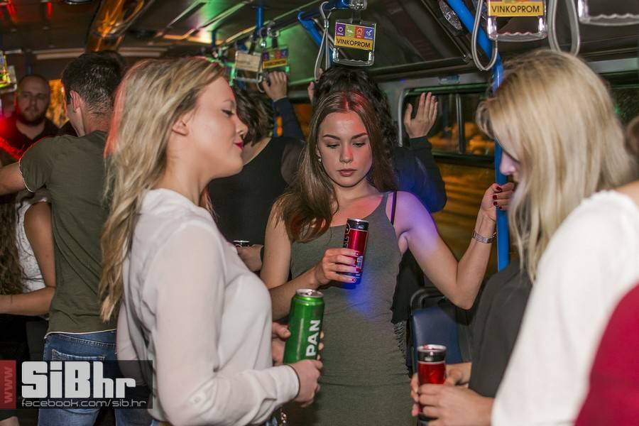 Tram_party_SiBhr-38