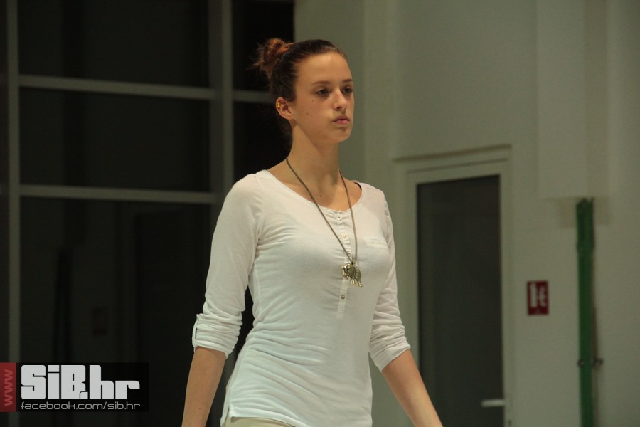 PripremeMidikennAvenueMall_SiBh