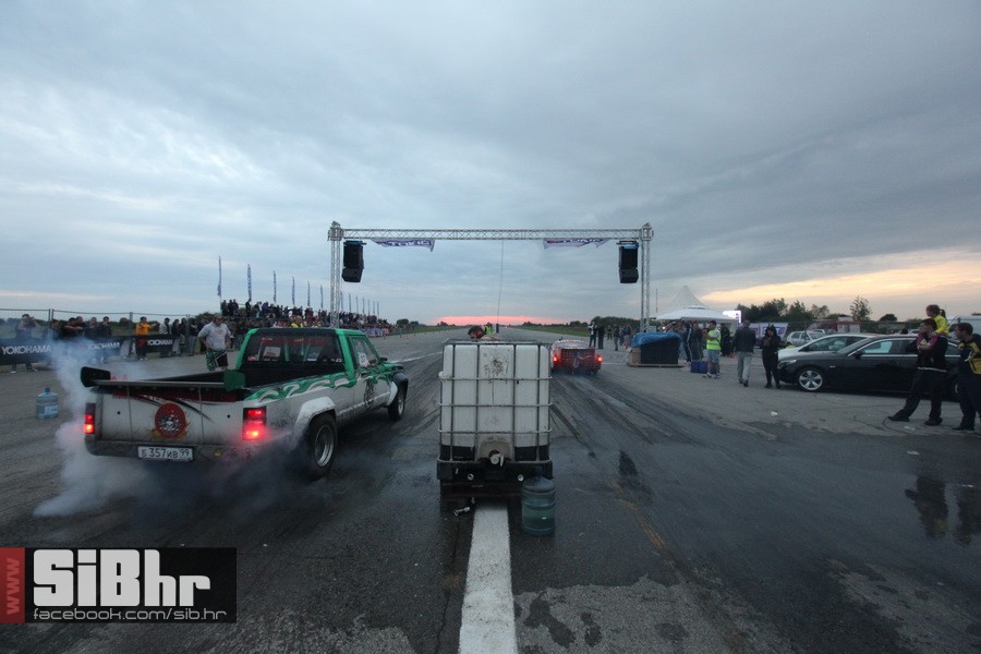 street_race_1_SiB_hr_72 street_race_1_SiB_hr_72