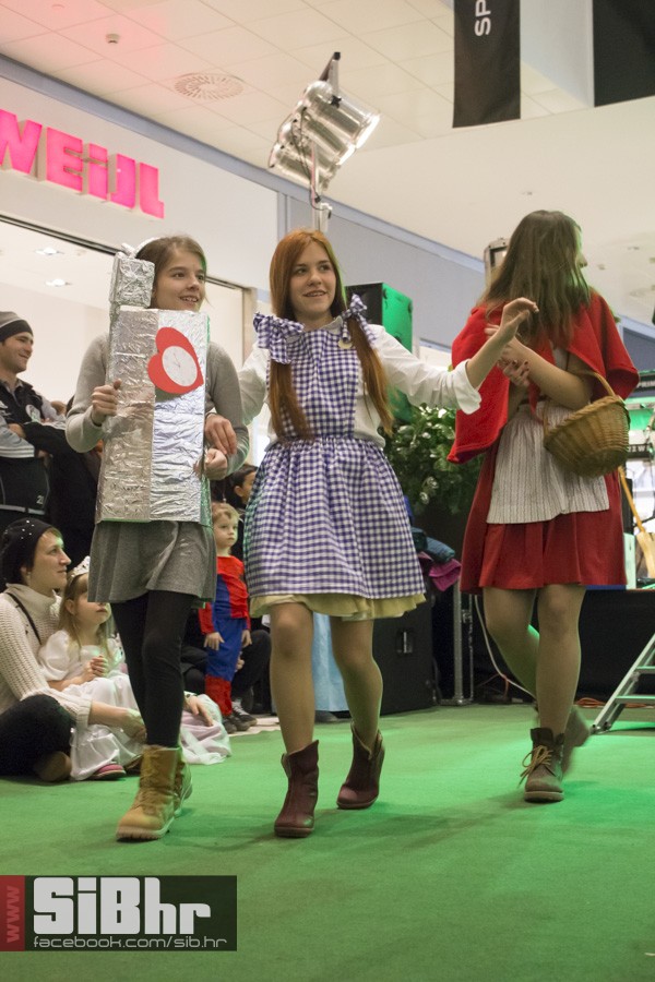 osjecki_karneval_avenue_mall_73