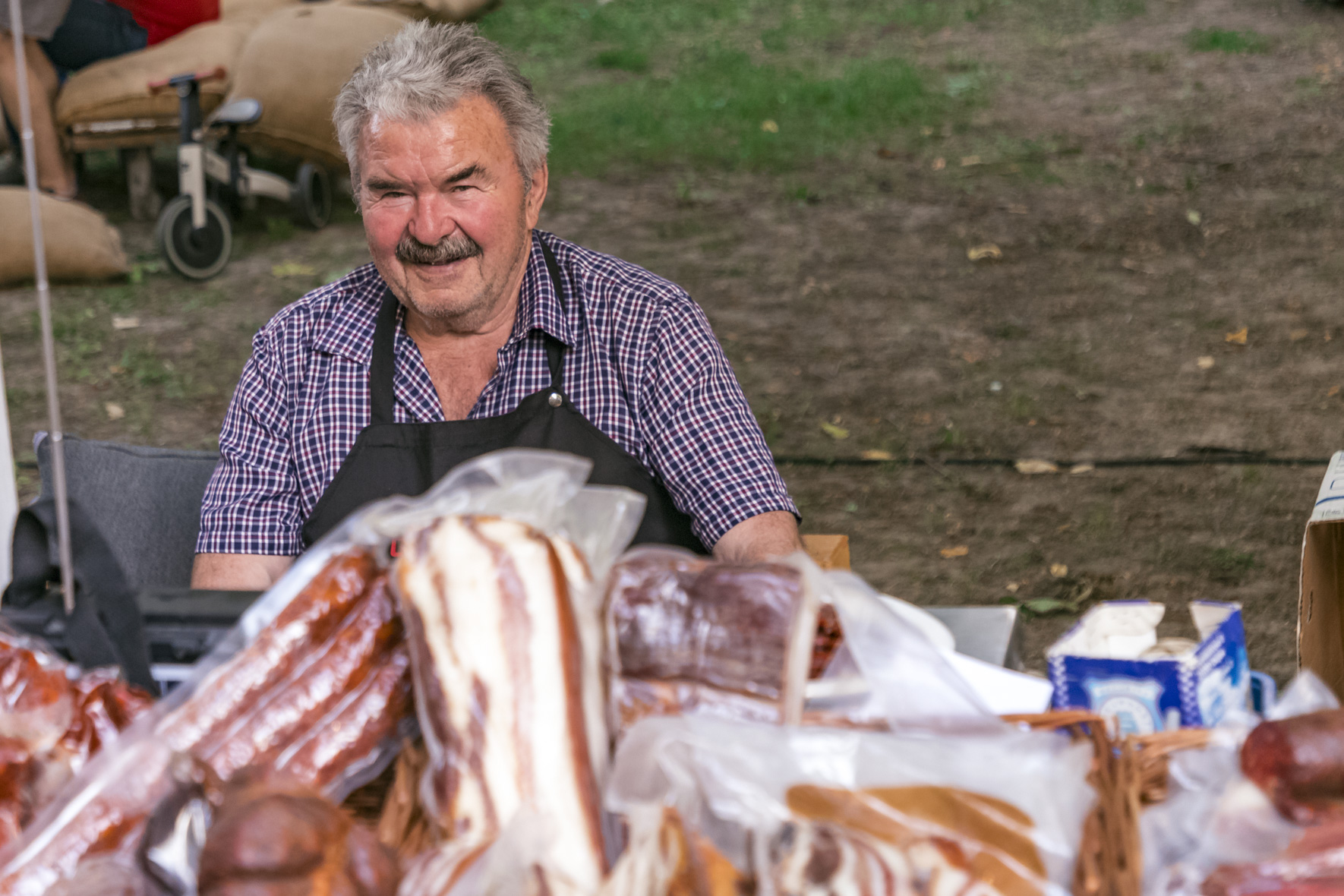 Večer vina i umjetnosti svibanj 2024. Večer vina i umjetnosti svibanj 2024.