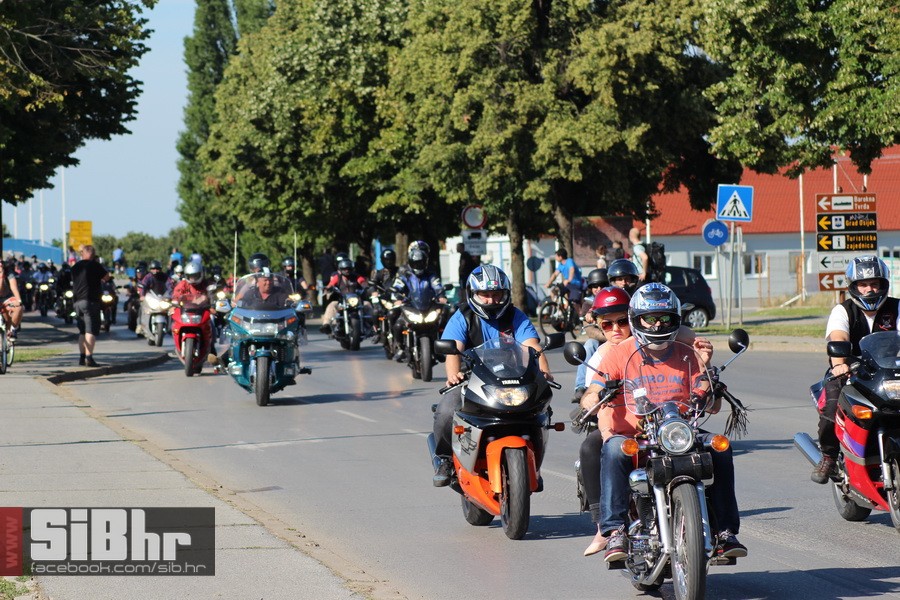motorijada_osijek_defile_SiBhr_