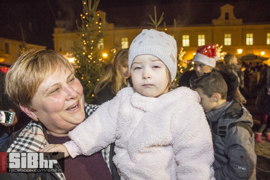 advent_u_tvrdji_dan_grada_osije