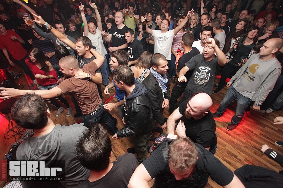 punk_party_10_atheist_rap_13102