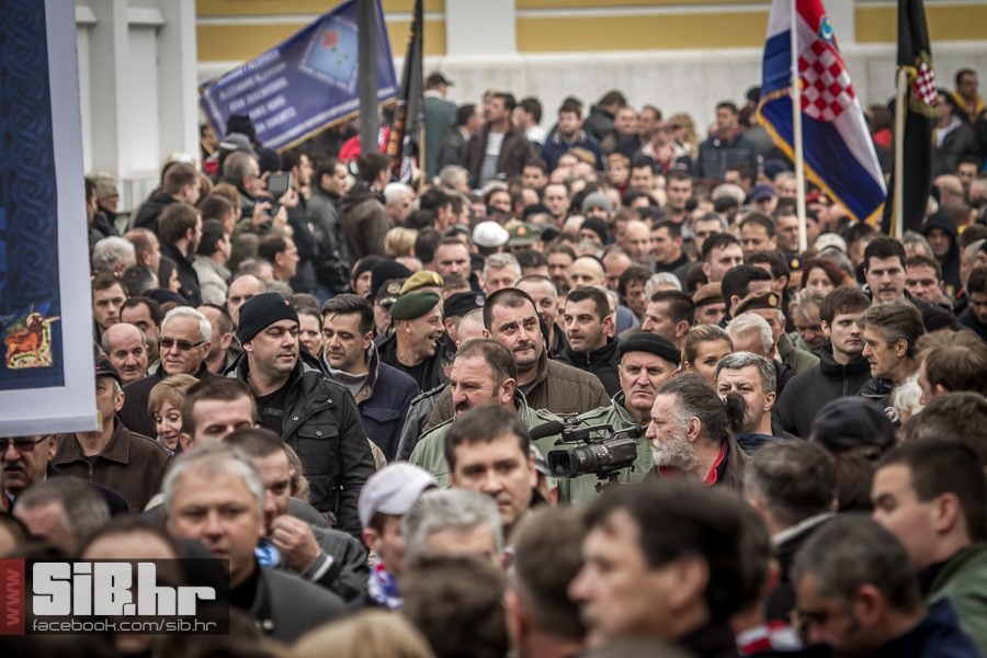 kolona_sjecanja_vukovar_1811201