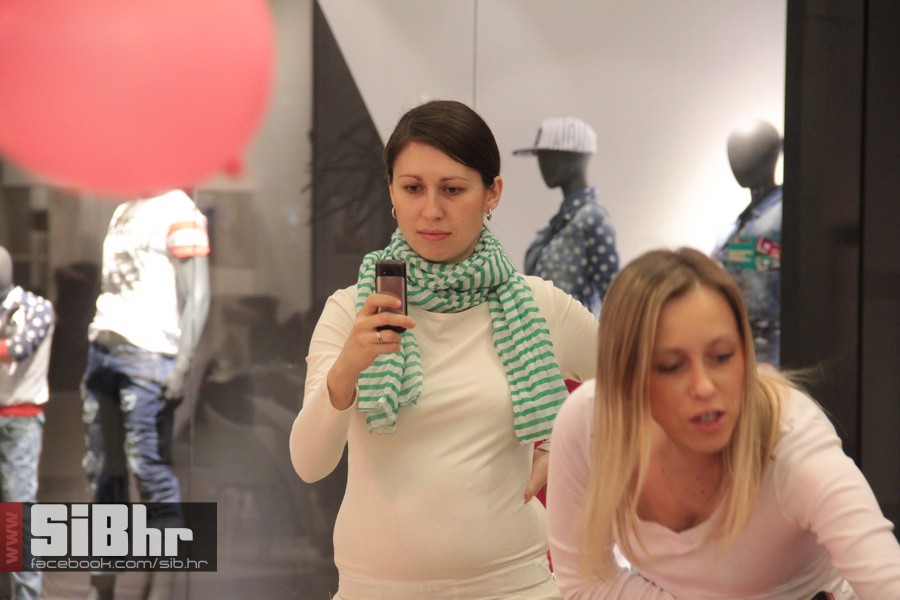 avenuemall_osijek_mali_disco_si
