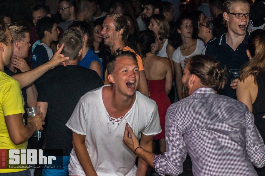 dc_party_by_zoran_12