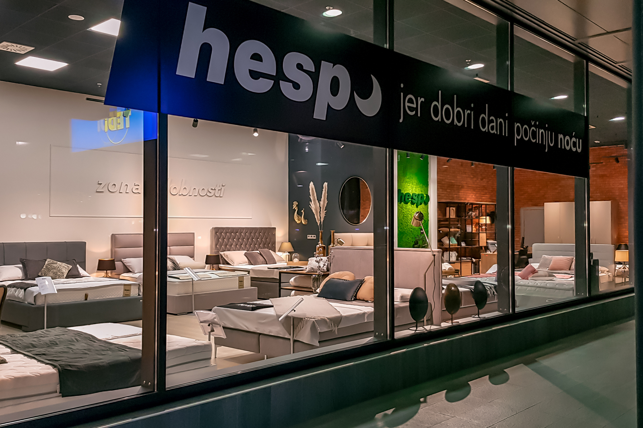 Hespo salon u Superu Hespo salon u Superu