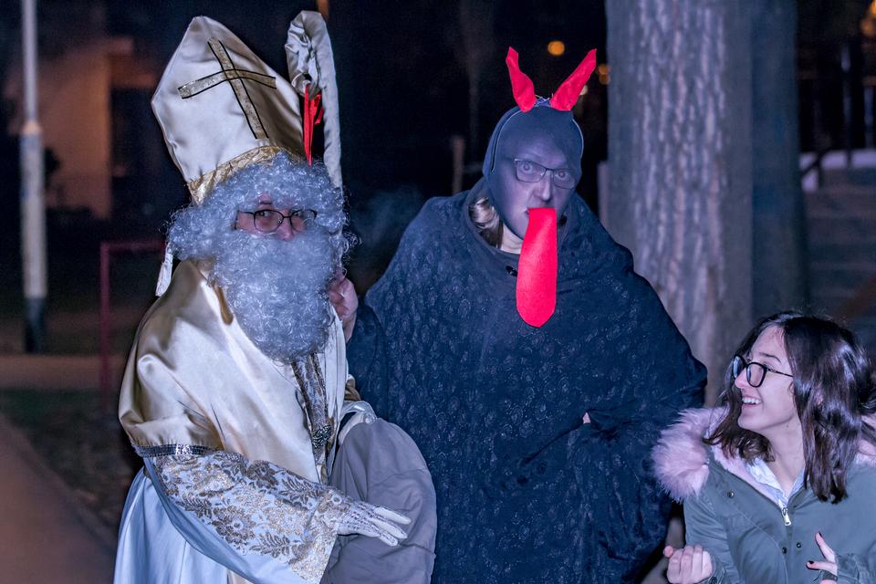 Mia Dimšić rasplesale svoje Osječane na Adventu u Tvrđi
