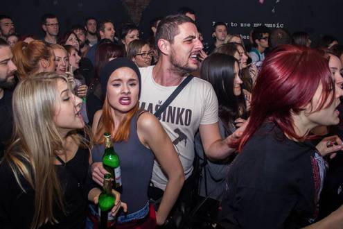 guzva_u_16ercu_EXIT_16 guzva_u_16ercu_EXIT_16