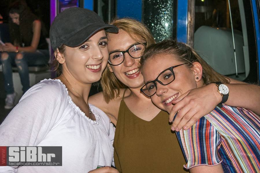Tram_party_SiBhr-84