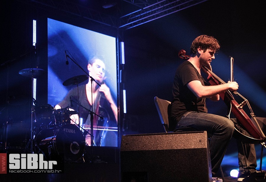 2cellos_u_gradskom_vrtu_0206201