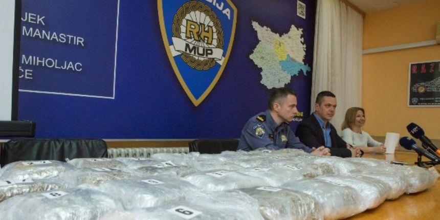 PXL_160418_20312156-640×426 PXL_160418_20312156-640×426