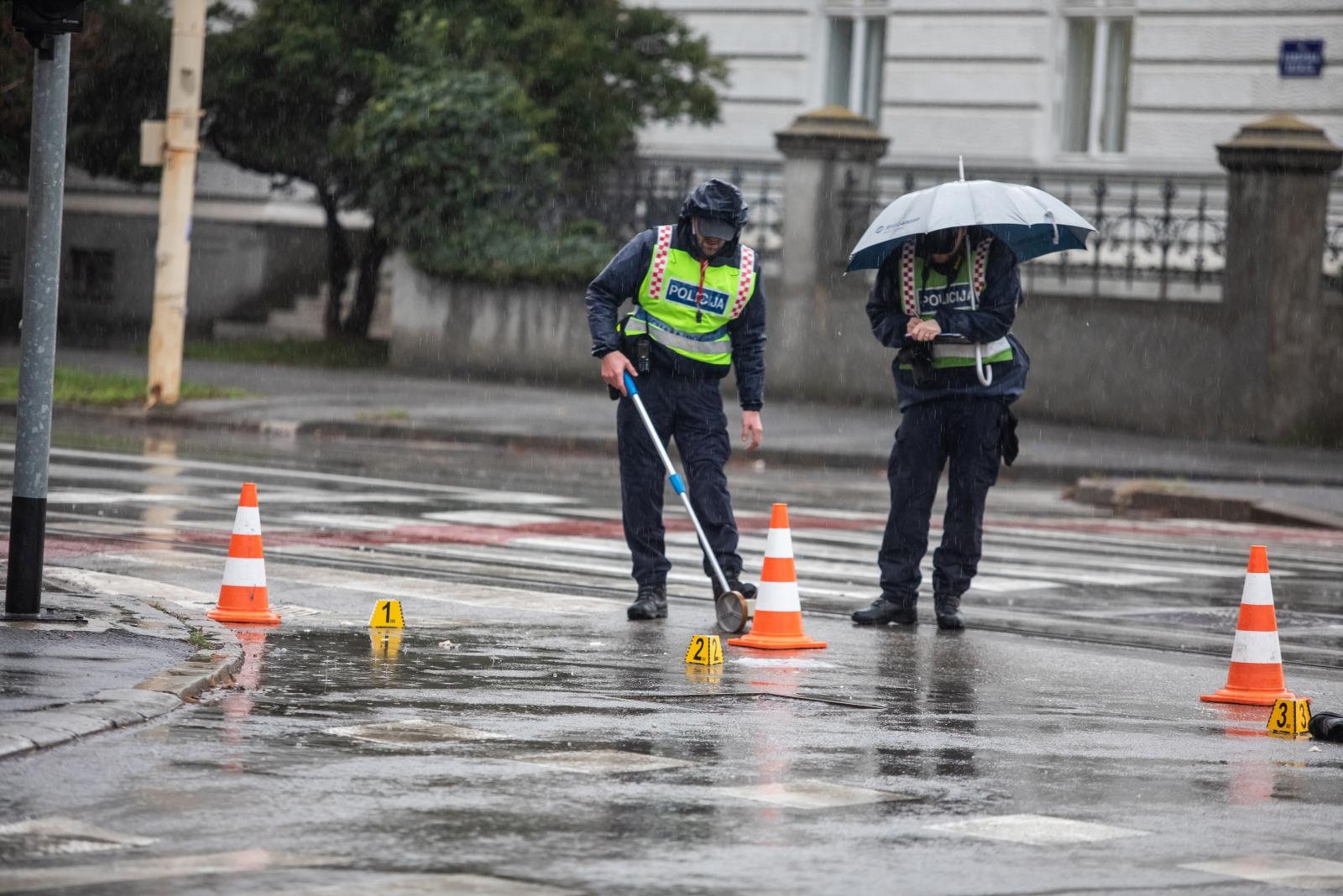 U prometnoj nesreći smrtno stradala osoba u centru Osijeka
