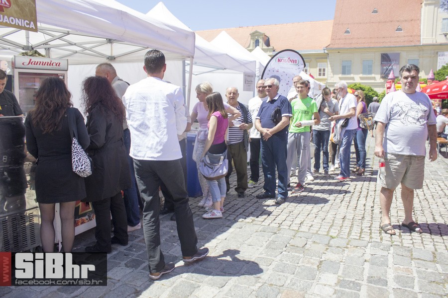 rostiljada_tvrdja_osijek_20