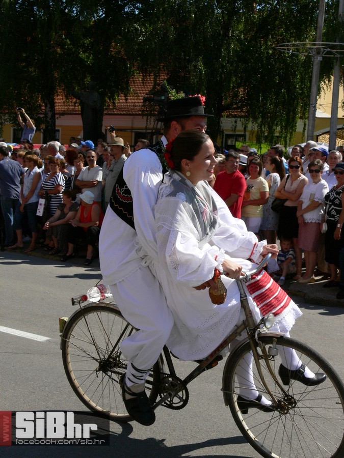 49djakovacki_vezovi_136