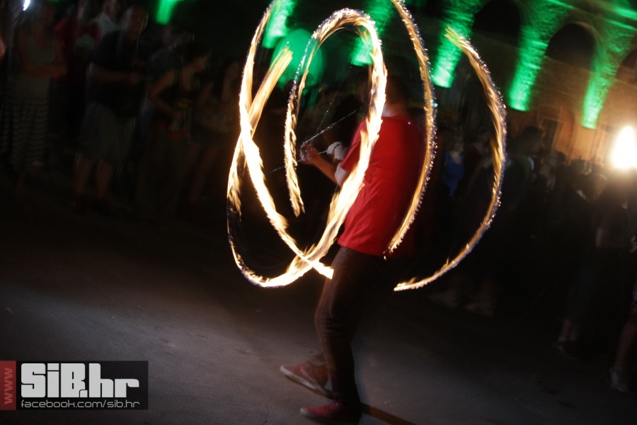 ufo_1_dan_07072012_sibhr_by_014