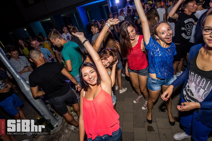 dc_party_by_zoran_23