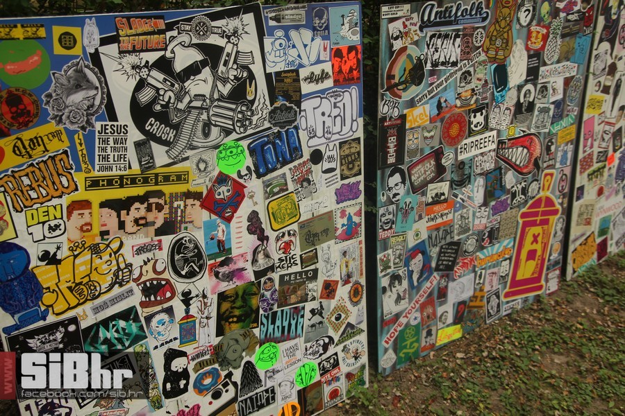 backyard_art_festival_SiBhr_77
