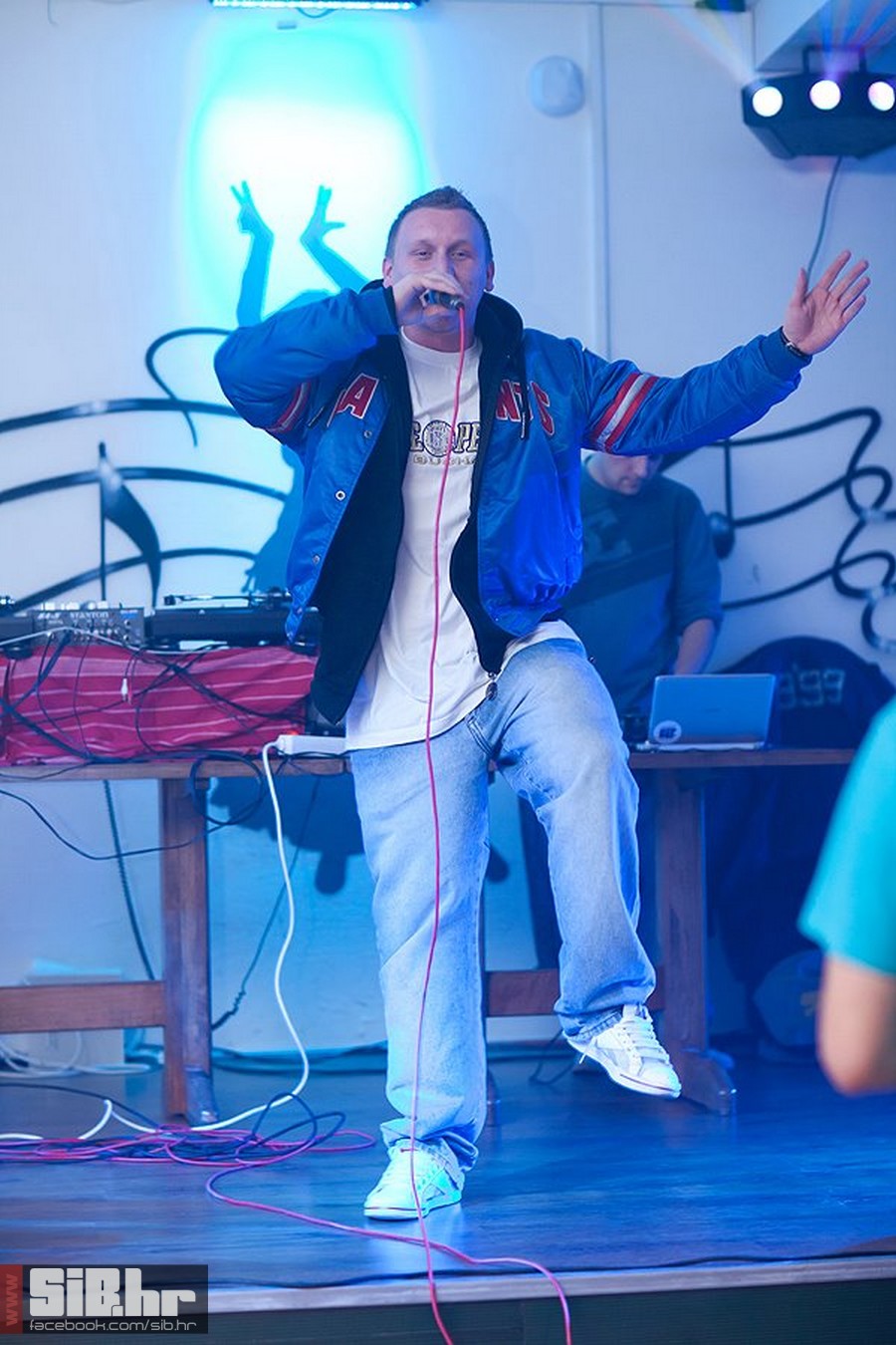 medium_general_woo_sibhr_23