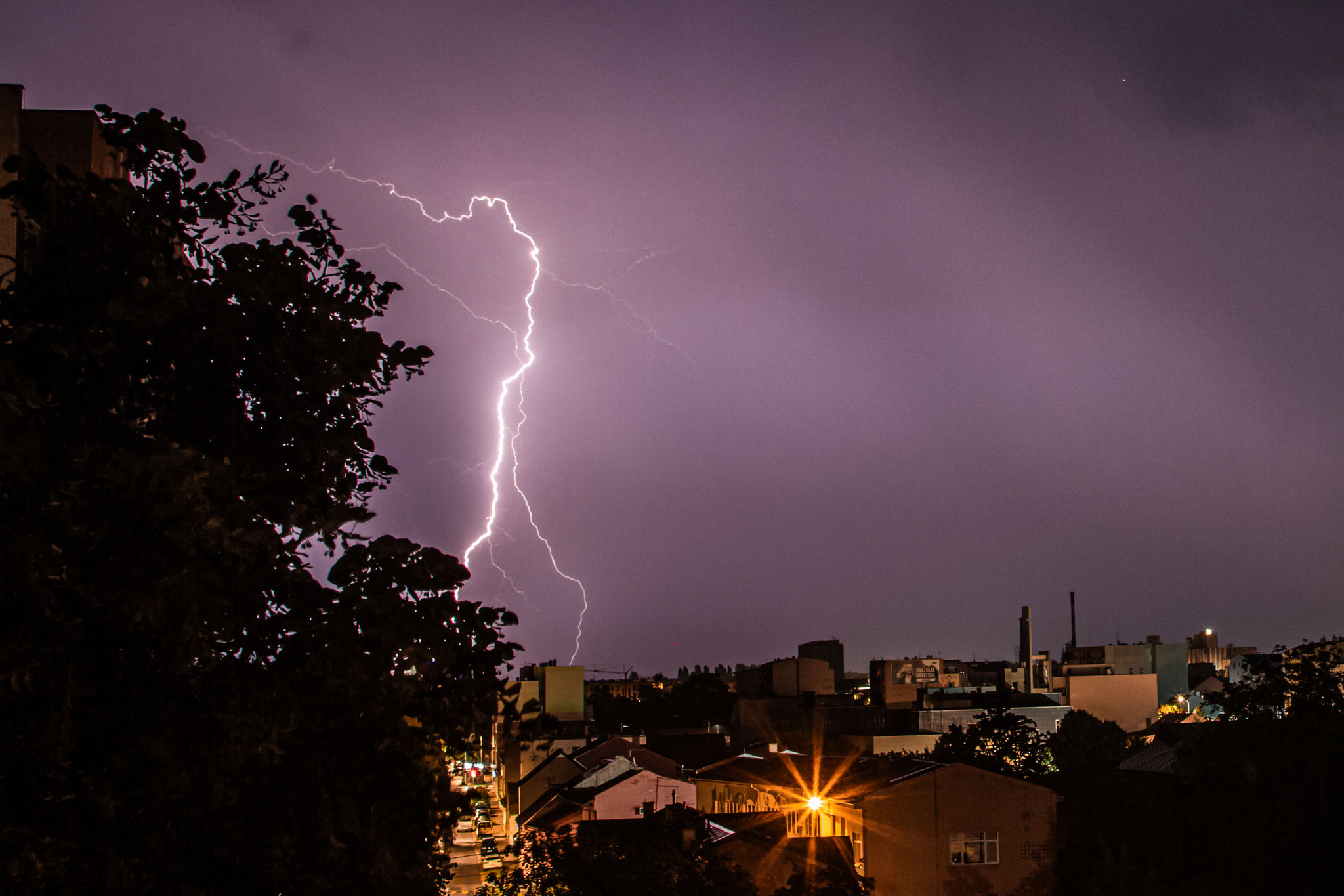 Munje iznad Osijeka