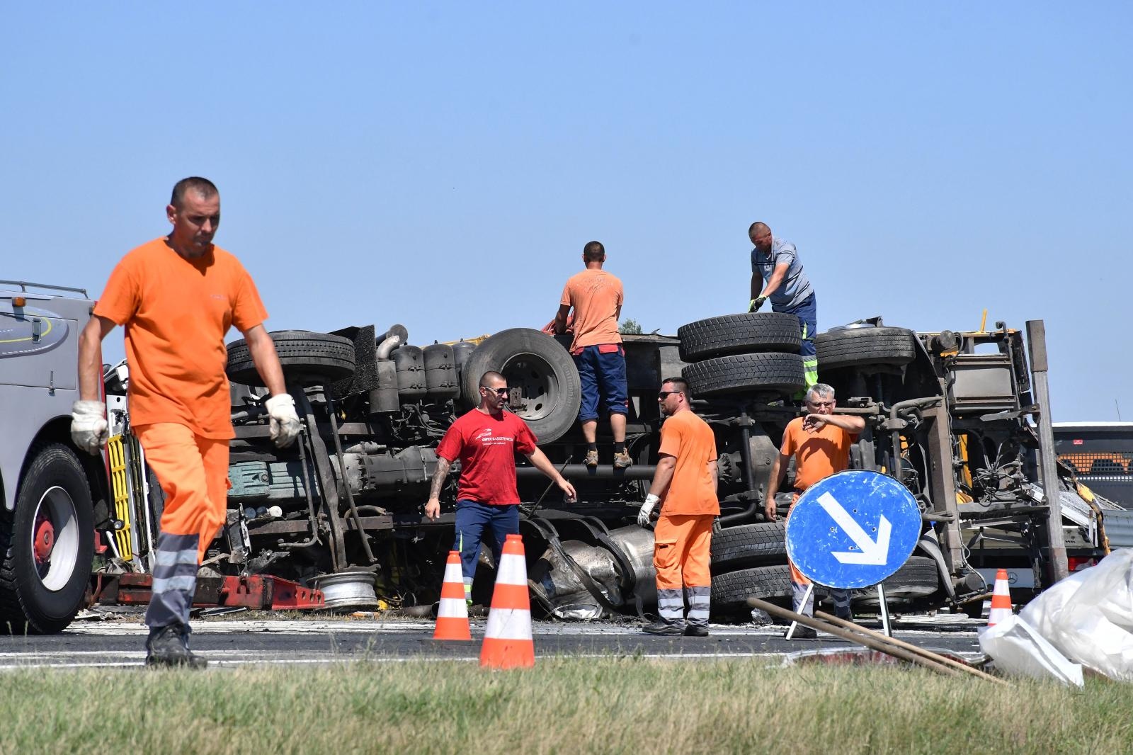 Sudar kamiona na autocesti A3