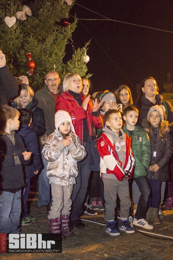 advent_u_tvrdji_dan_grada_osije
