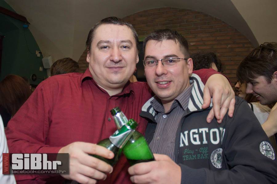 fort_pub_9