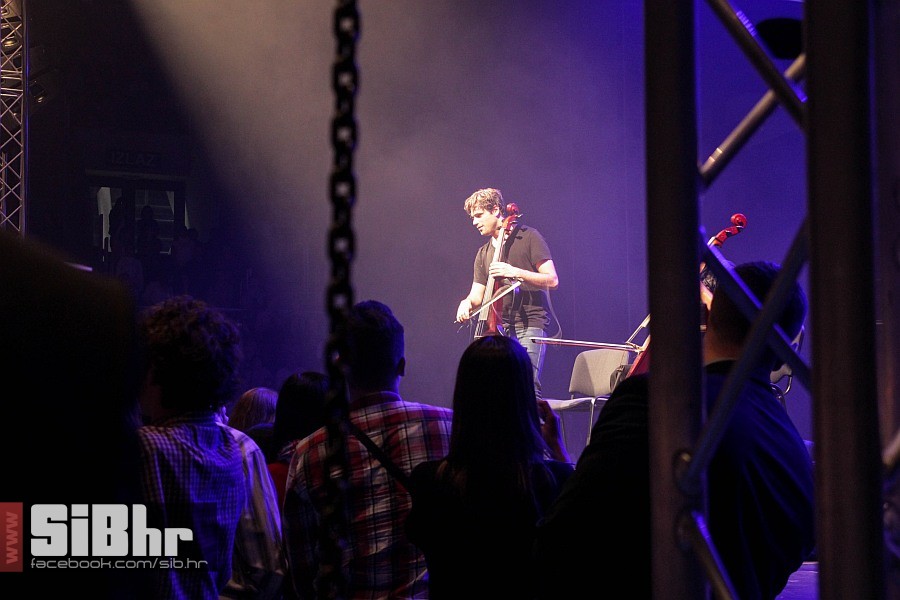 2cellos_u_gradskom_vrtu_0206201