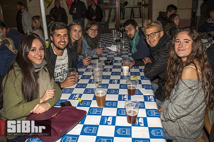 suncana_ulica_oktoberfest_34
