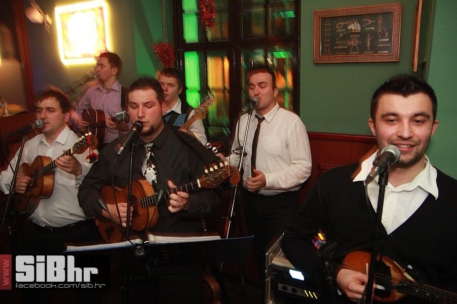 fortpub_osijek_nightlife_sibhr1