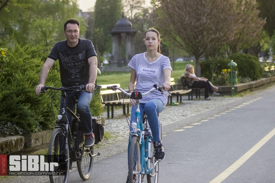 osjecani_u_setnji_gradom_93 osjecani_u_setnji_gradom_93