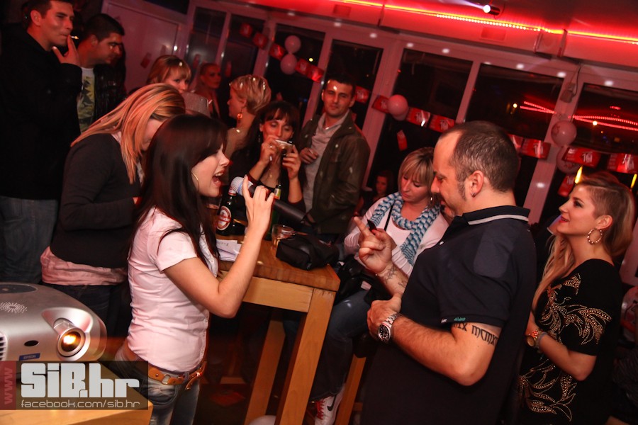 toni_barka_48