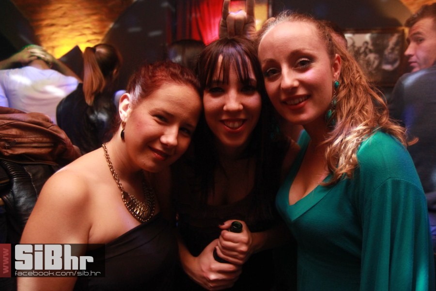 tufna0211_34 tufna0211_34