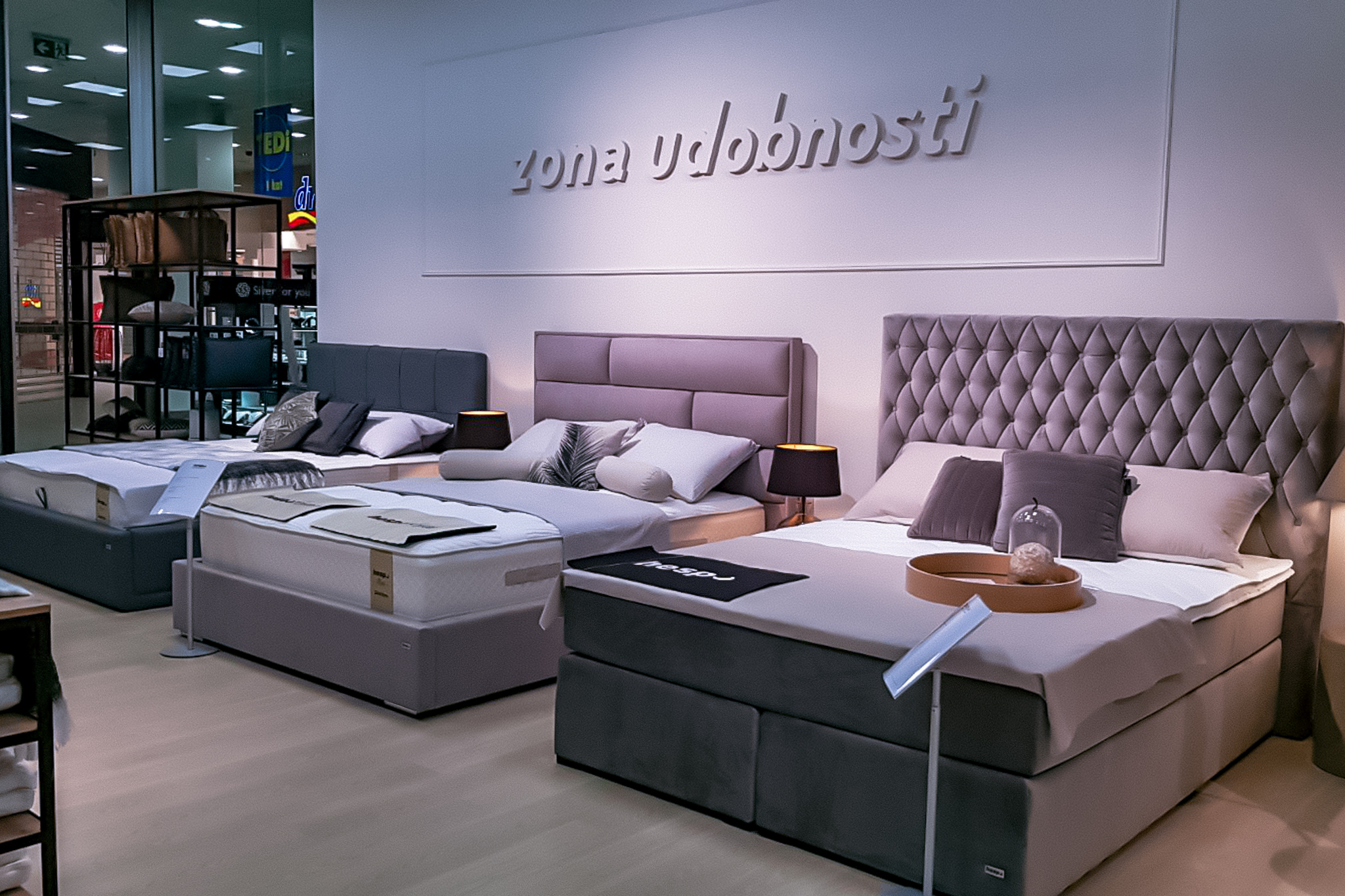 Hespo salon u Superu Hespo salon u Superu