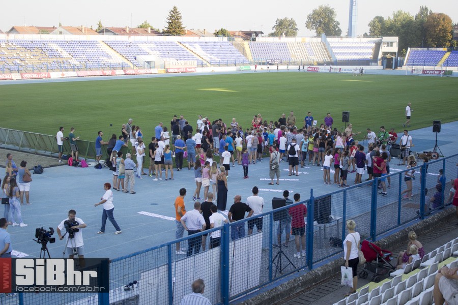 docek_horvata_u_osijeku_14
