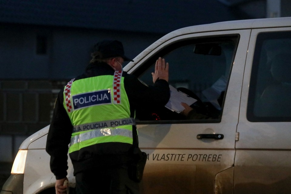 Provjera propusnica na Klisi