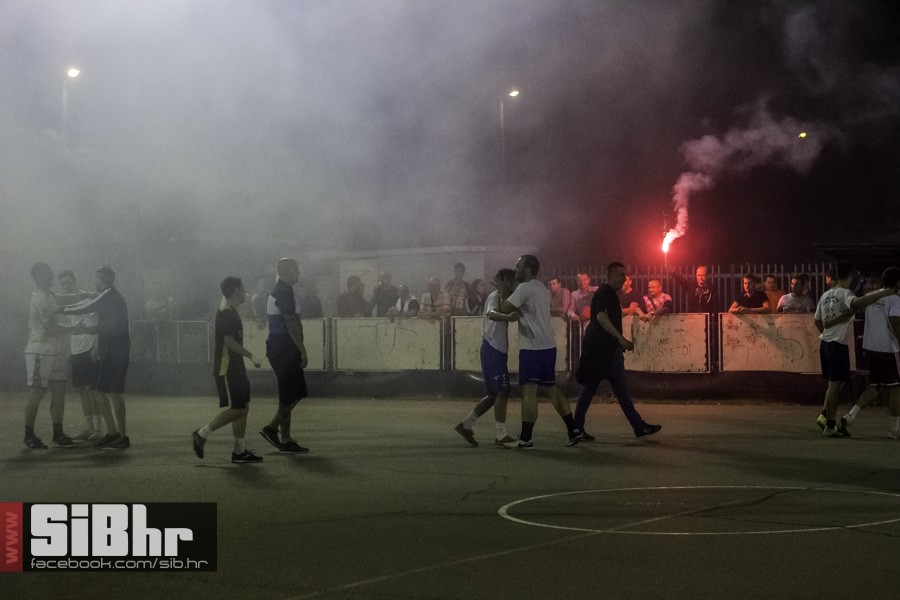 tri_kornera_penal_20