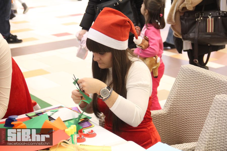 Bozic_AvenueMall_SiBhr_03 Bozic_AvenueMall_SiBhr_03