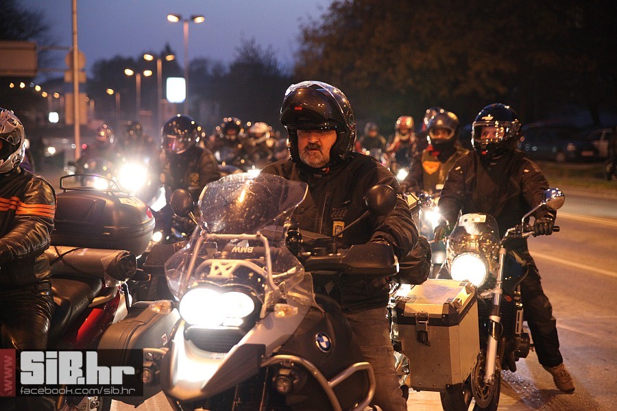 karavana_2012_22 karavana_2012_22