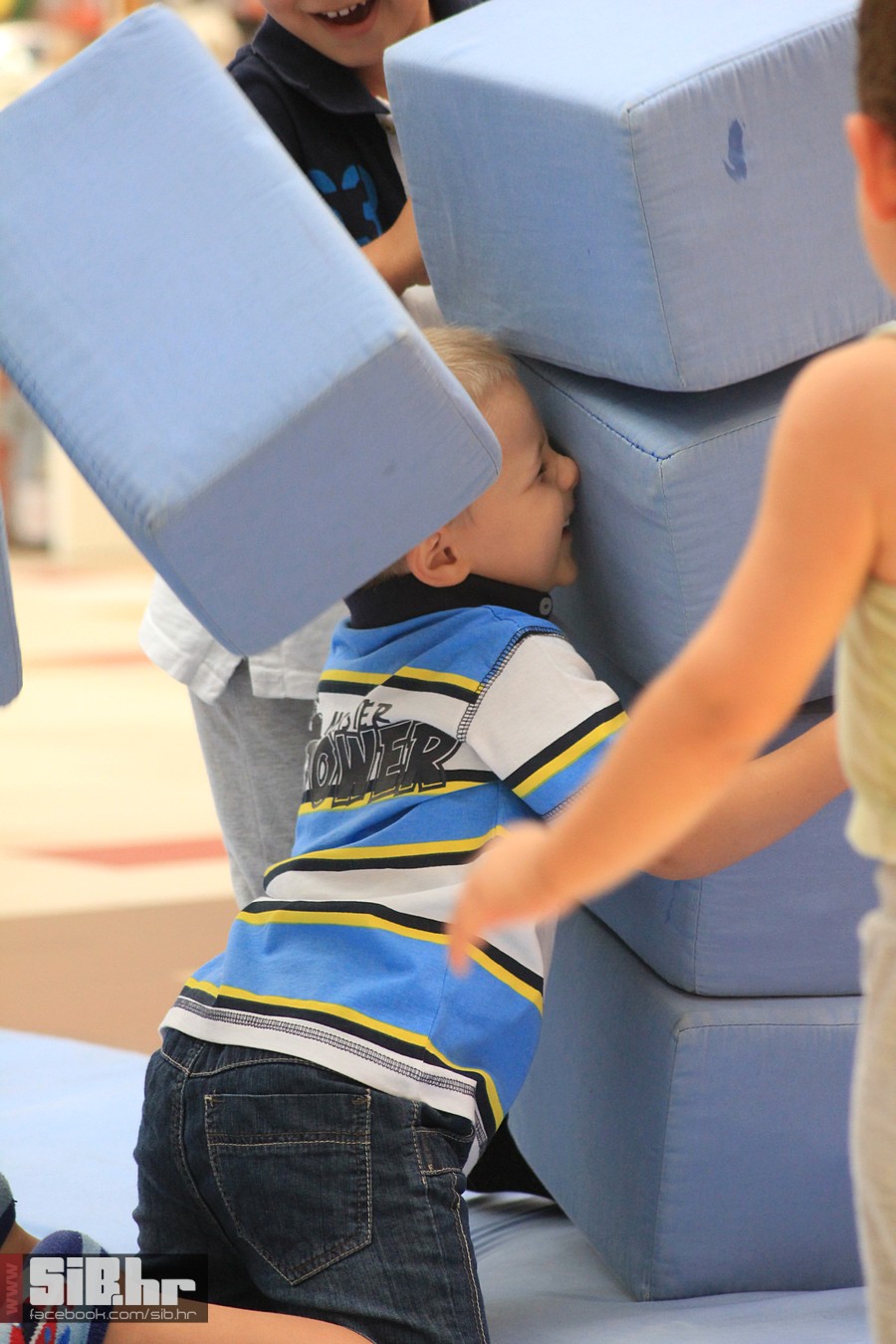 ammalaolimp128_2012_SiBhr_45