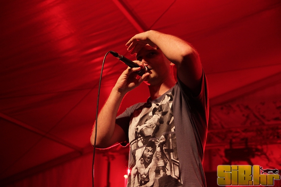 shorty_oljm_02_06_2011_sibhr_01