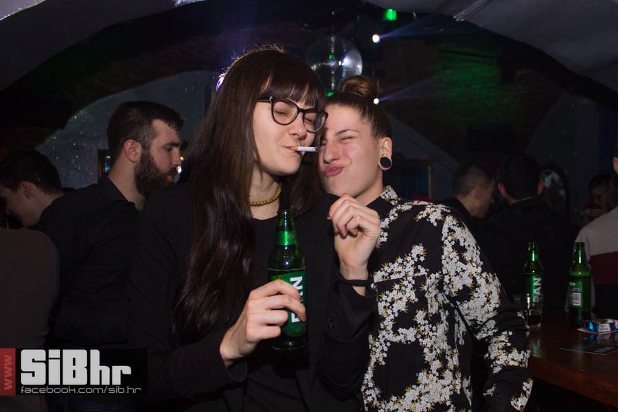 badnjak_u_tvrdji_SiBhr_22