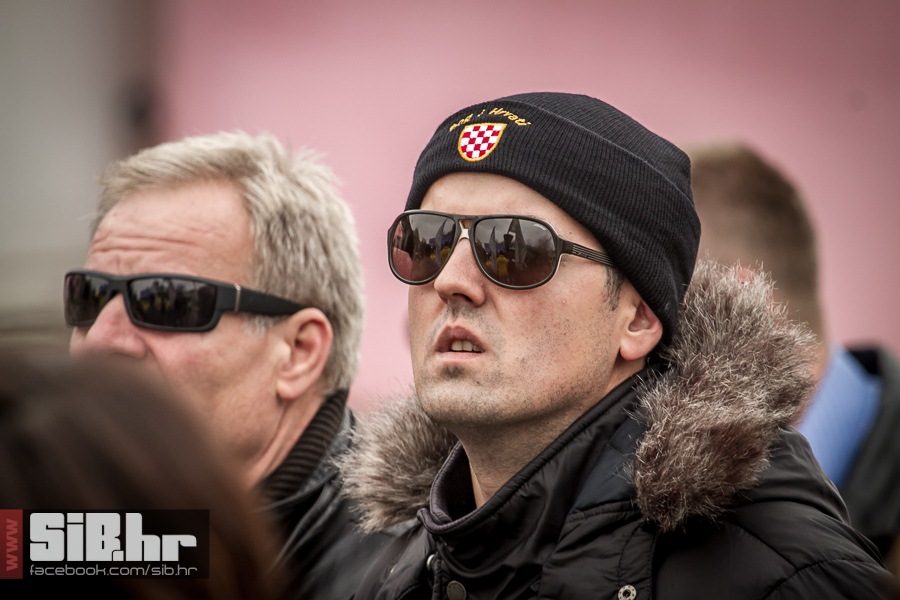 kolona_sjecanja_vukovar_1811201