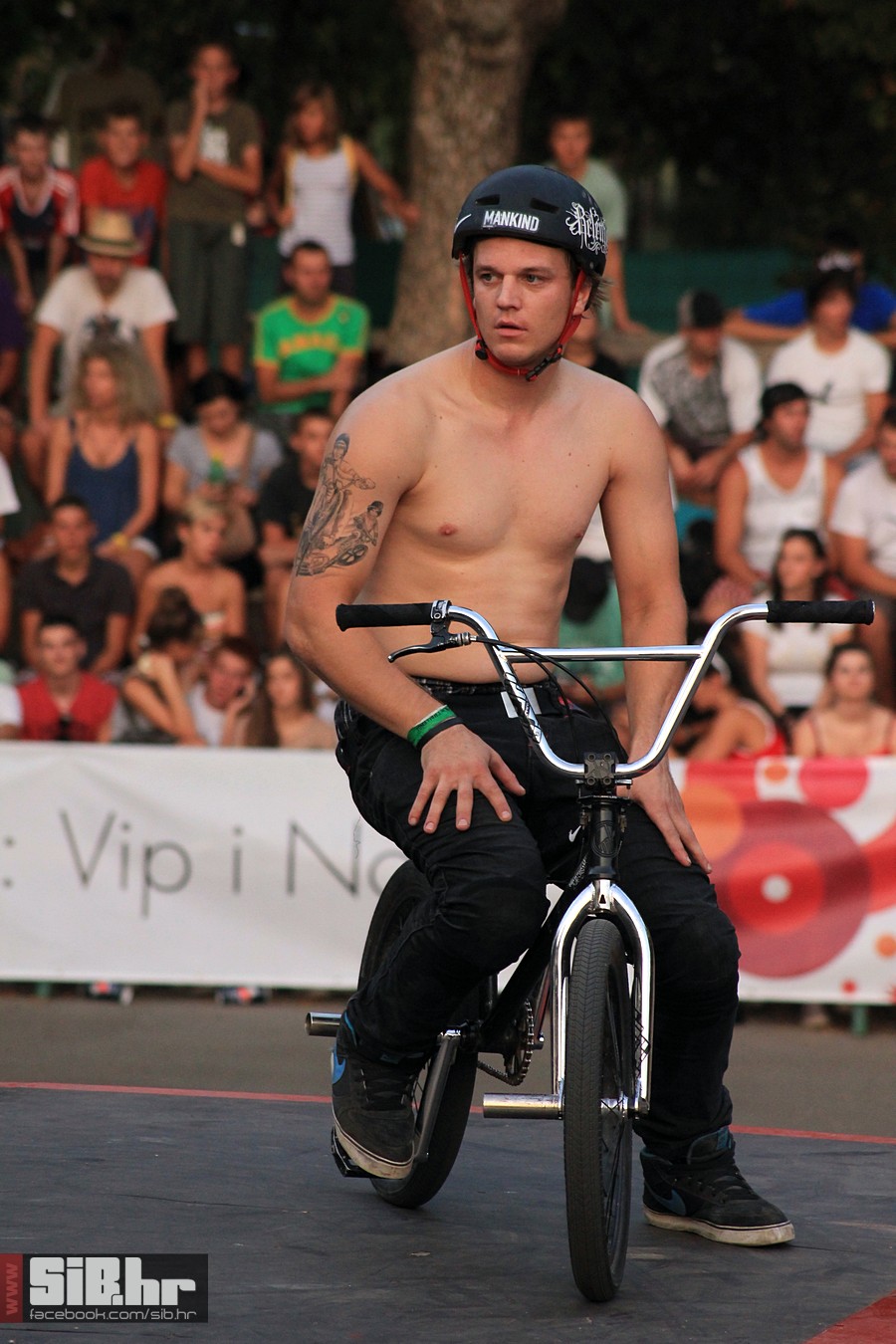 bmxday_2012_SiBhr_70