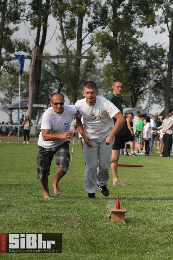 brodjanci_olimpijada_2014_SiBhr