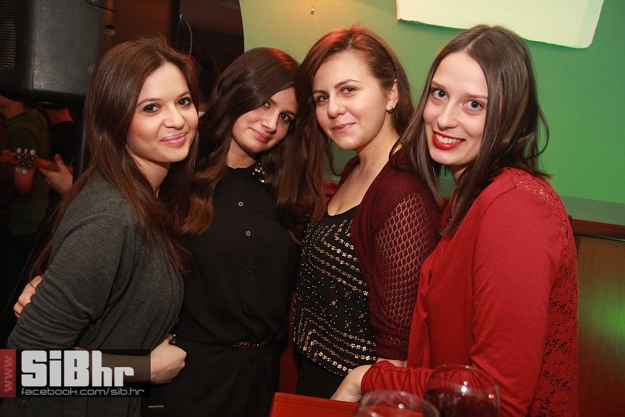 fortpub_osijek_nightlife_sibhr1
